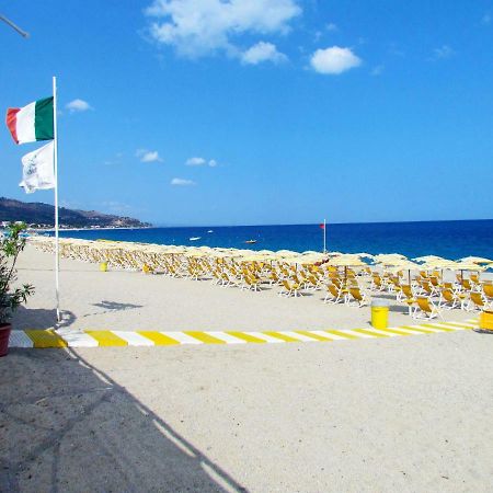 Residence Calaghena Montepaone Bagian luar foto