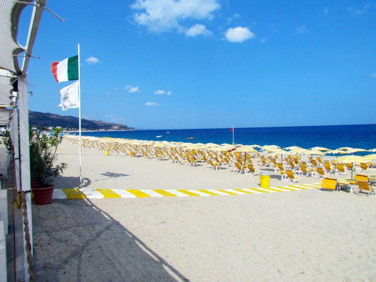 Residence Calaghena Montepaone Bagian luar foto
